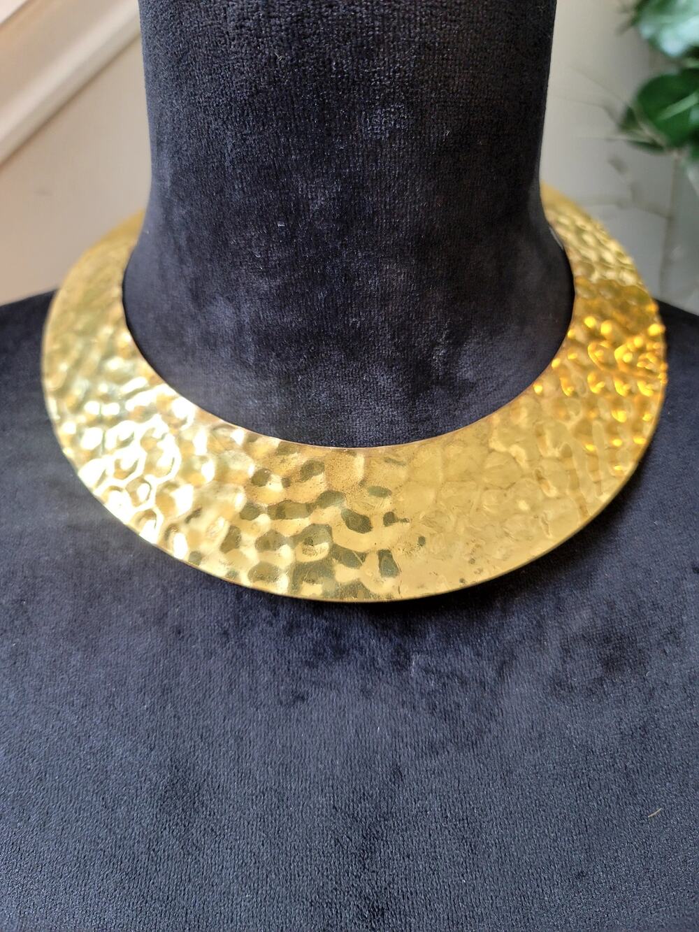 Gold Tone Hammered Wide Collar Choker Statement Necklace Bib Jewelry